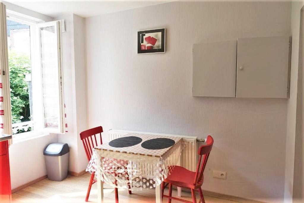 Apartamento Armonui Honfleur Centre Historique Exterior foto