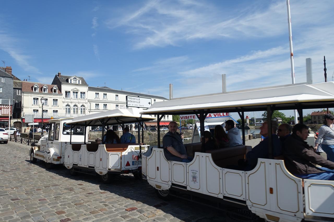 Apartamento Armonui Honfleur Centre Historique Exterior foto